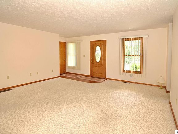 5th image of 310 Vernonview Dr