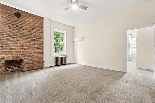 308 W Main St #U Photo 1
