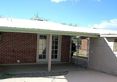 1422 E Blacklidge Dr — Photo 10