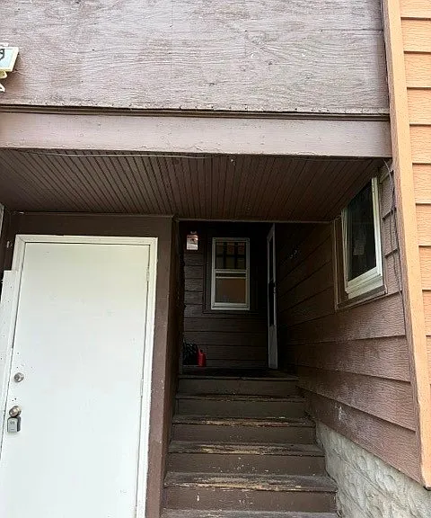 601 Court St #3 — Photo 3