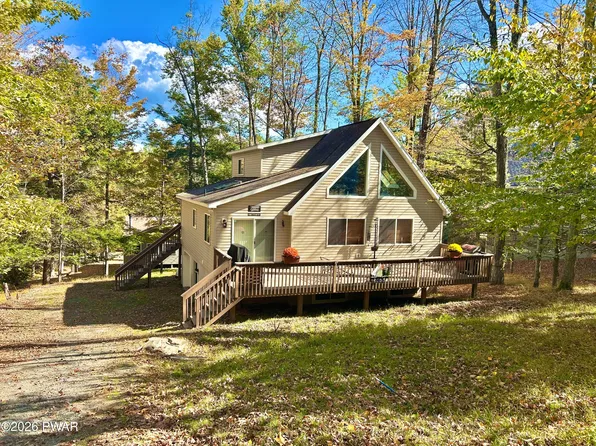 1202 Commanche Cir, Lake Ariel, PA 18436