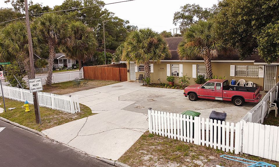 1st image of 2201 North Blvd