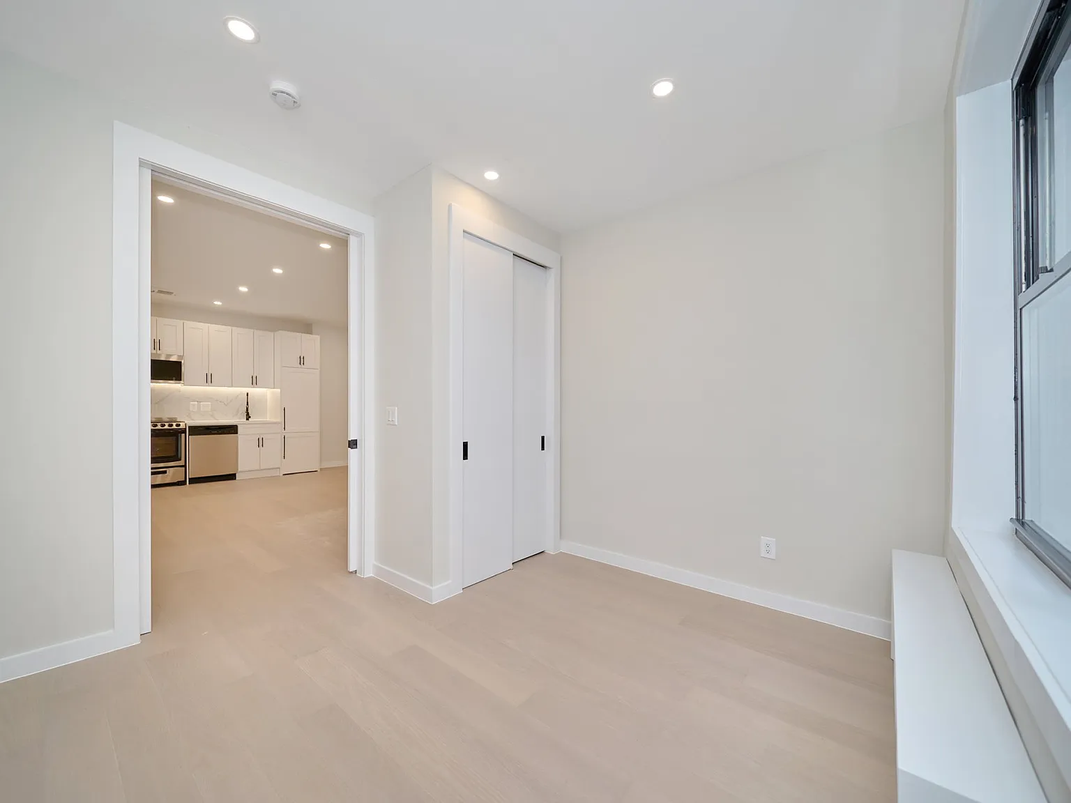 1269 1st Avenue — Photo 3