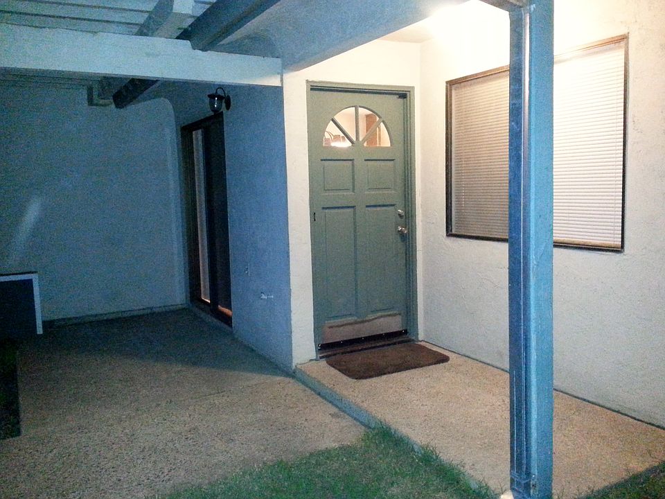 1st image of 438 S Lincoln Way APT 1