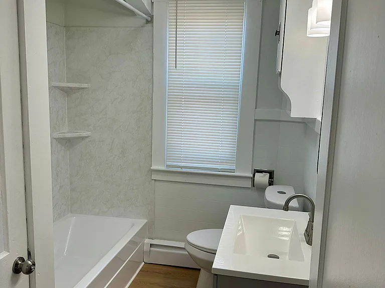 12 Albert St #2 — Photo 7