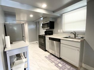 3301 E St SE #BASEMENT, Washington, DC 20019