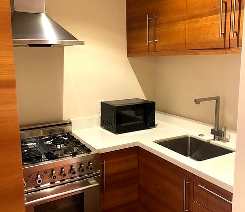 2nd image of 1615 Jones St APT 5