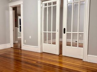 86 Pine St #2L, Woonsocket, RI 02895