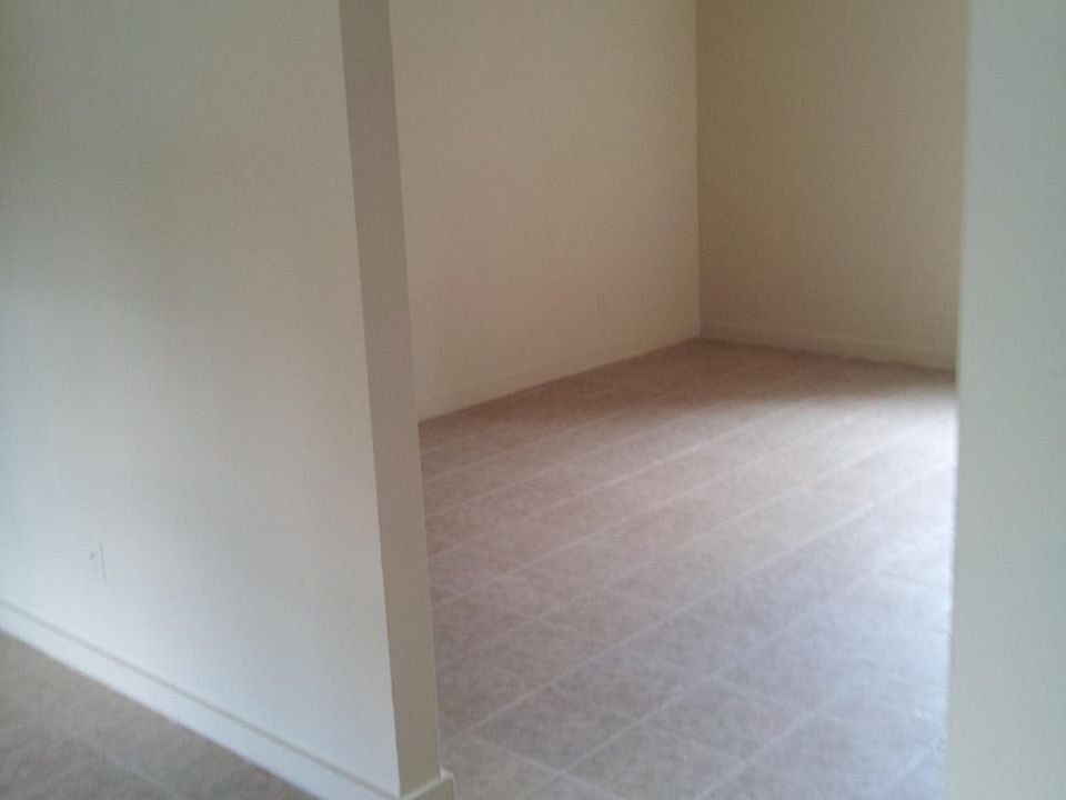 2nd image of 3313 Florida Ave