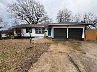 8525 Evanston Ave, Raytown, MO 64138