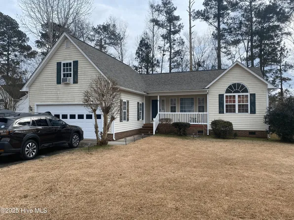 114 Leonard Drive, New Bern, NC 28560