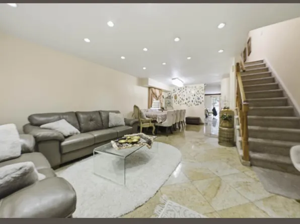 1372 East 66th Street image 9 of 15