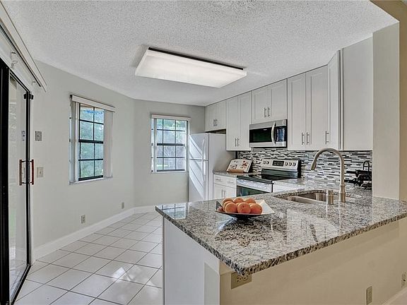 3rd image of 6698 Montego Bay Blvd #D