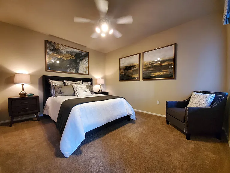 2b2 1182 SQFT 2 Bed 2 Bath