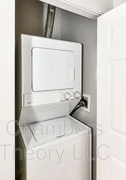 1851 Stratford Park Pl #208 — Photo 15