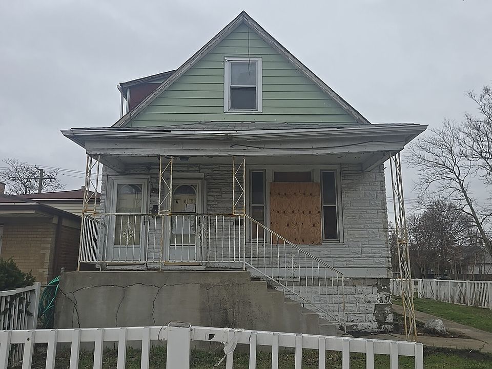 1st image of 738 W 103rd St