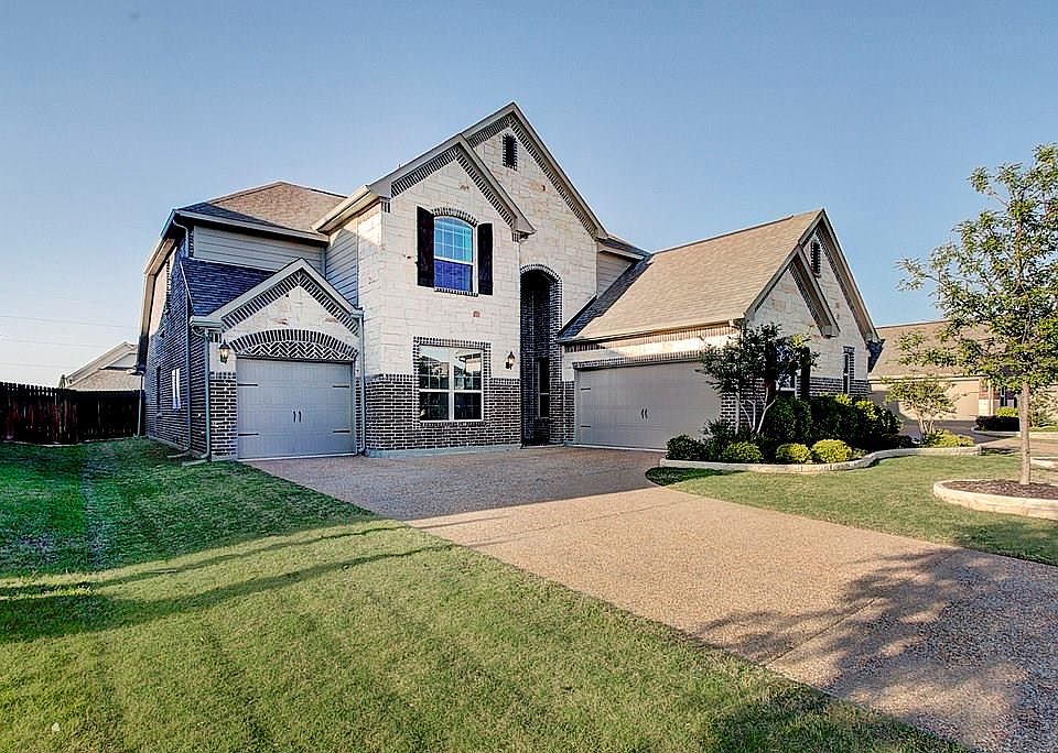 1st image of 9718 Robinwoods Dr