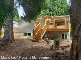 11050 40th Ave NE, Seattle, WA 98125