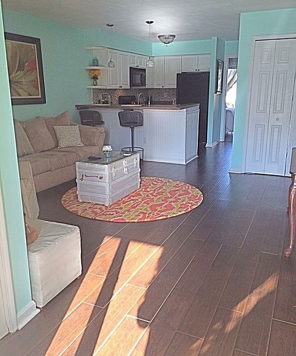 living and kitchen area