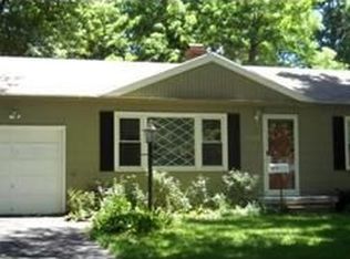 7305 Ditzler Ave, Raytown, MO 64133