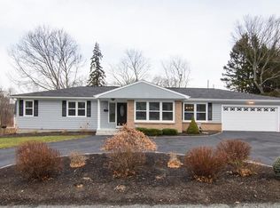 39 Susan Cir, Johnston, RI 02919