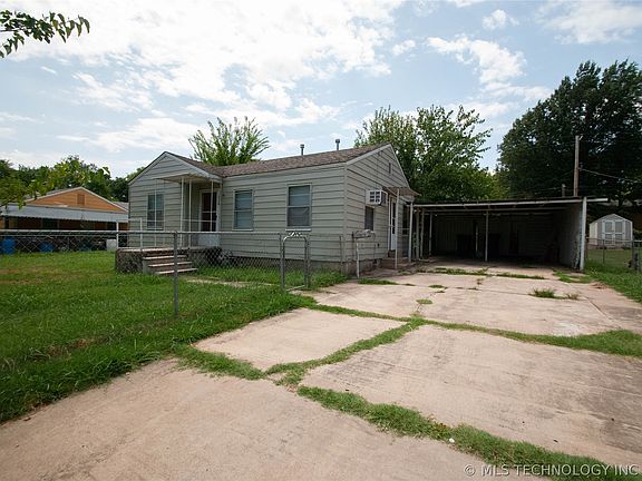 2nd image of 216 S 69th Ave E