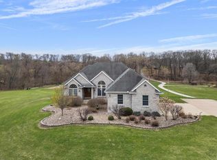 22222 71st Ave N, Port Byron, IL 61275