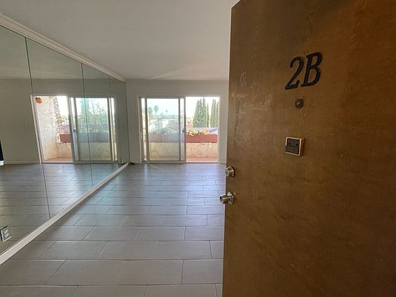 4th image of 4621 Lamont St