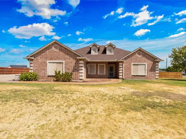 1320 Cochise Trl, Granbury, TX 76048