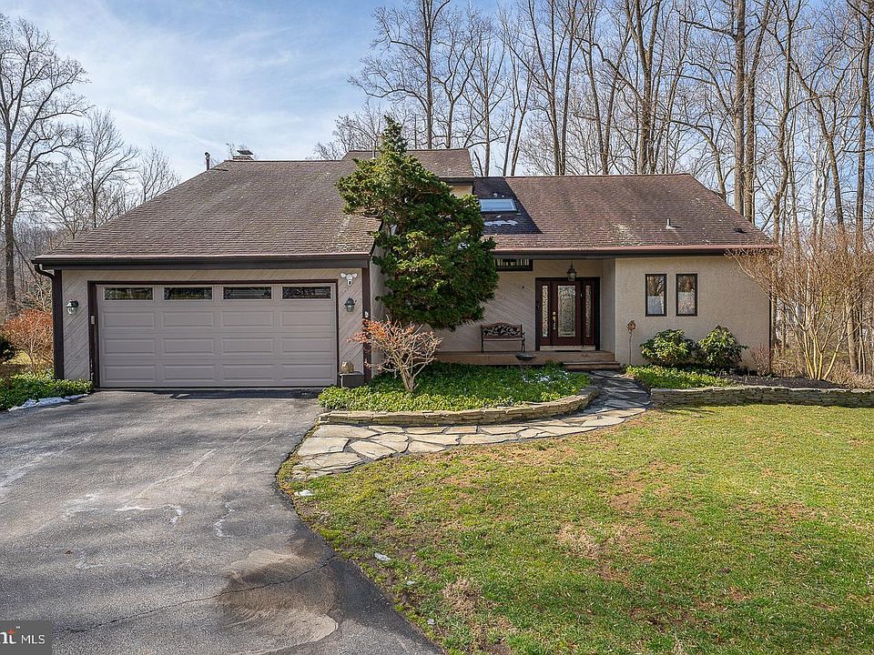 10 Calvert Cir, Paoli, PA 19301 Zillow