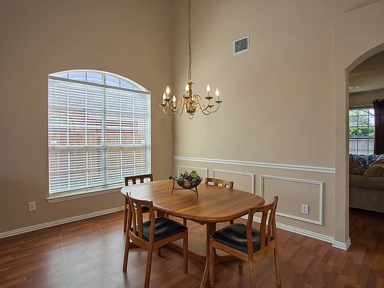 4428 Heath Ct — Photo 8