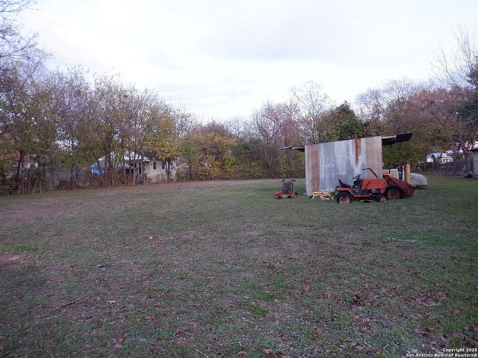 2nd image of TBD VAL VERDE AVE LOT 3 & 4