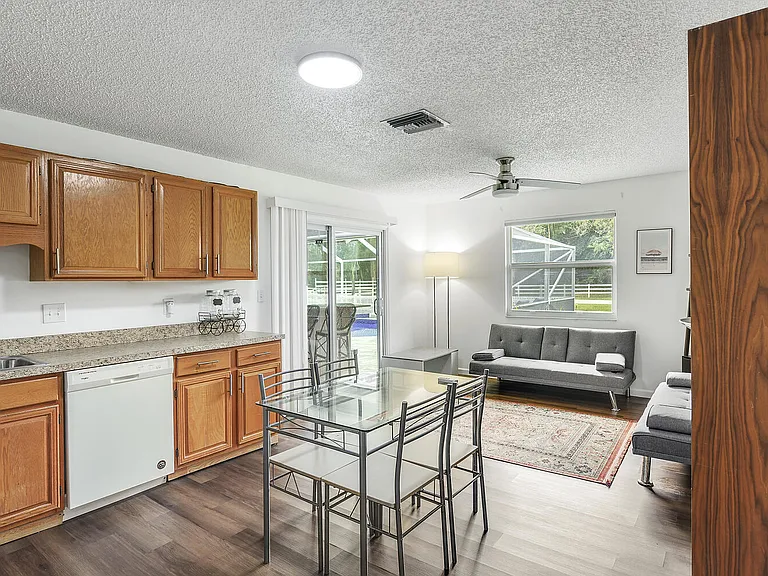 1401 Pelham Rd — Photo 26