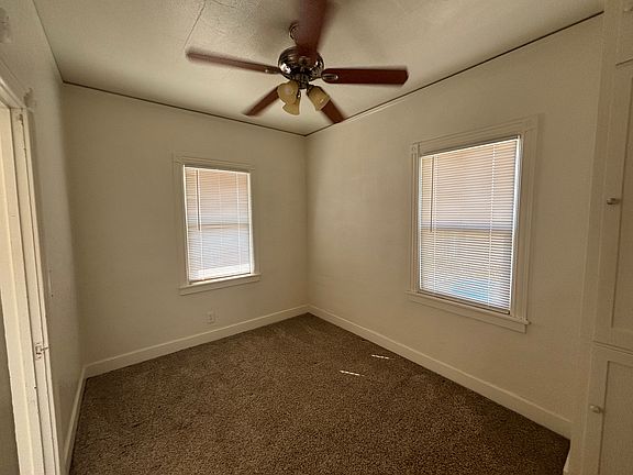 5th image of 208 Main St Unit A