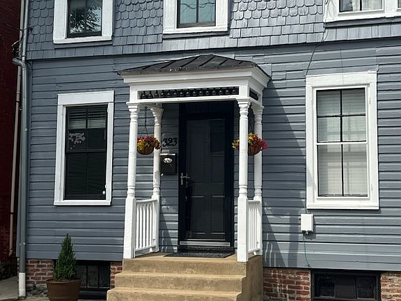 2nd image of 323 N Bentz St