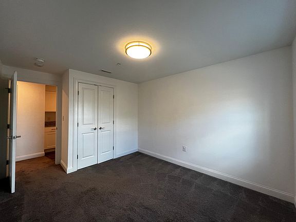 4th image of 120 Wayland Ave #6A