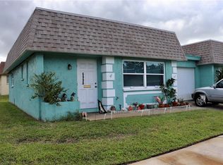 6990 Versailles N #6990, Pinellas Park, FL 33781