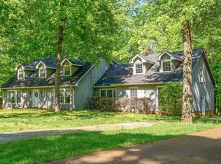 286 Hidden Lake Rd, Hendersonville, TN 37075