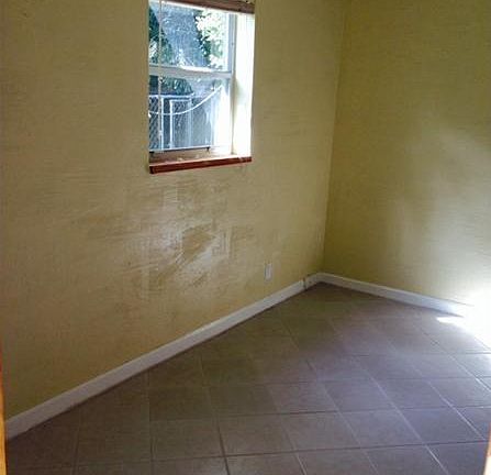 2nd image of 1141 NW 3rd Ave