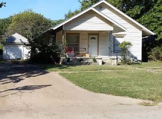 219 N Merchant St, Belle Plaine, KS 67013