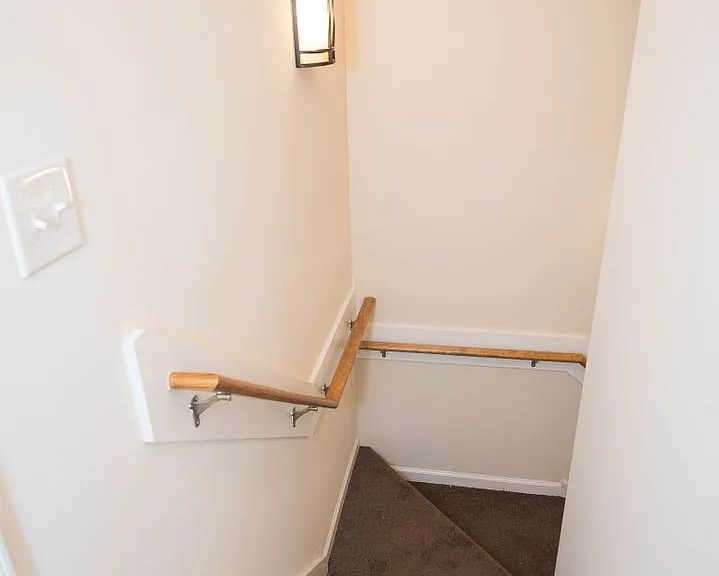 403 Parkview Ct — Photo 48