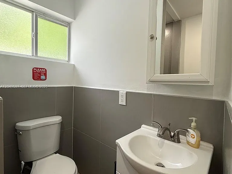 6723 NE Miami Pl #3 — Photo 16