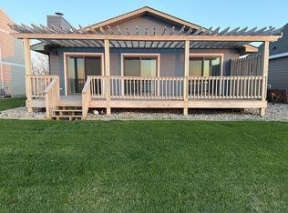 512 S Lake Dr, Watertown, SD 57201