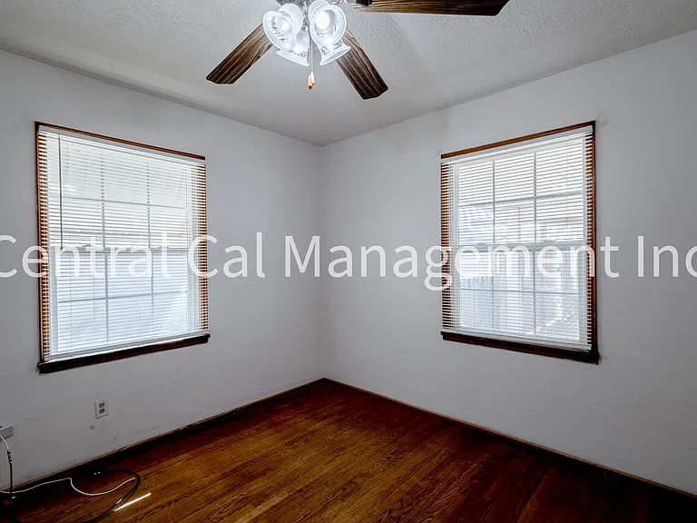 627 Hood Dr — Photo 11
