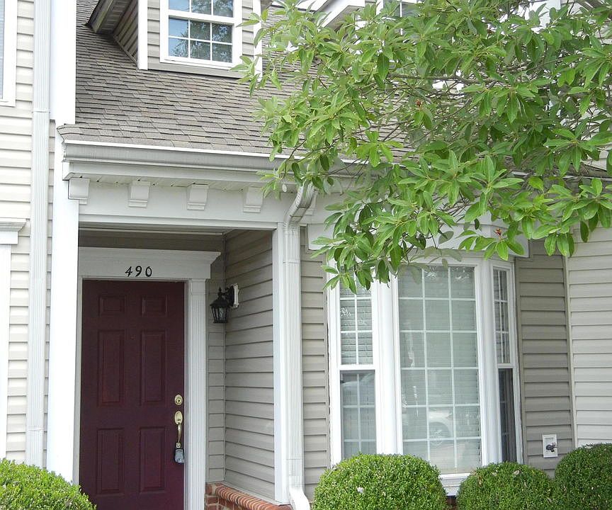 1st image of 490 Jurich Ct
