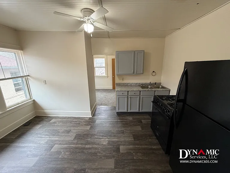 330 N Spring Ave | 4-Plex Downtown Sioux Falls — Photo 8