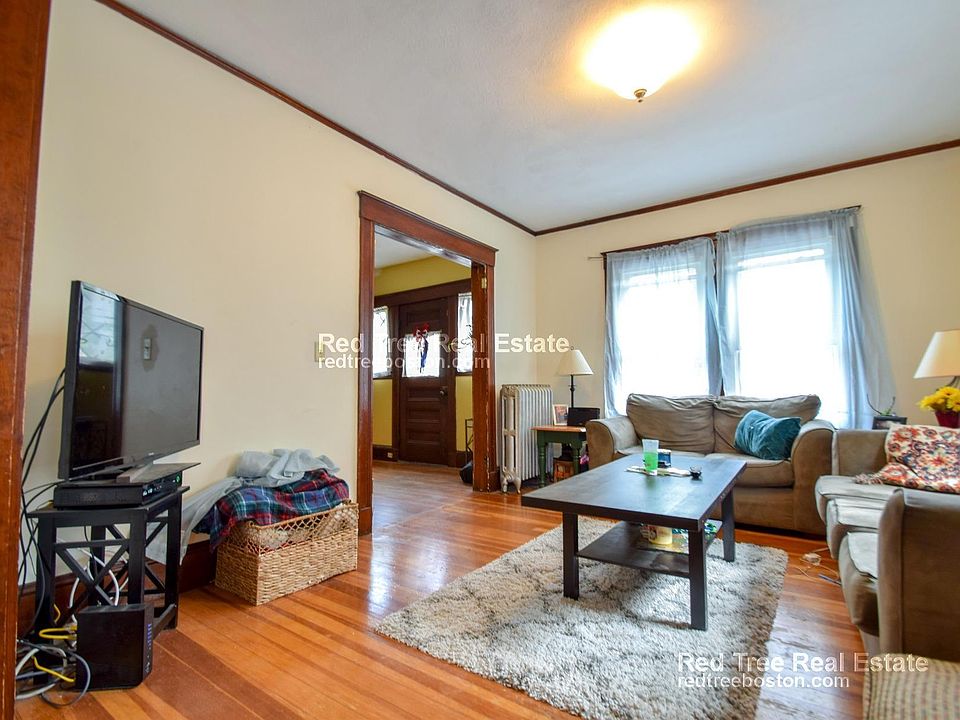 1st image of 12 Hunnewell Ave #12A