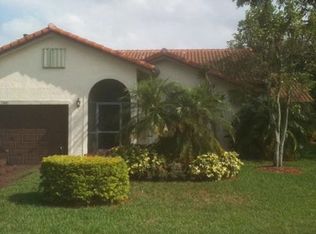 7001 Golf Pointe Cir, Tamarac, FL 33321