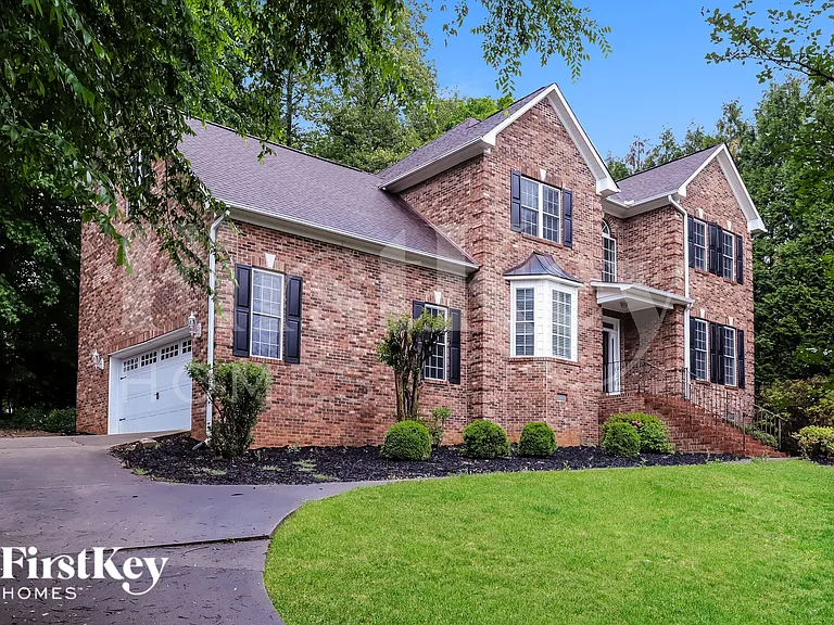 3212 Morris Farm Dr — Photo 2