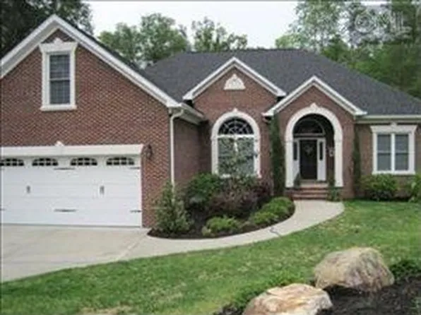186 Greenside Dr, Lexington, SC 29072